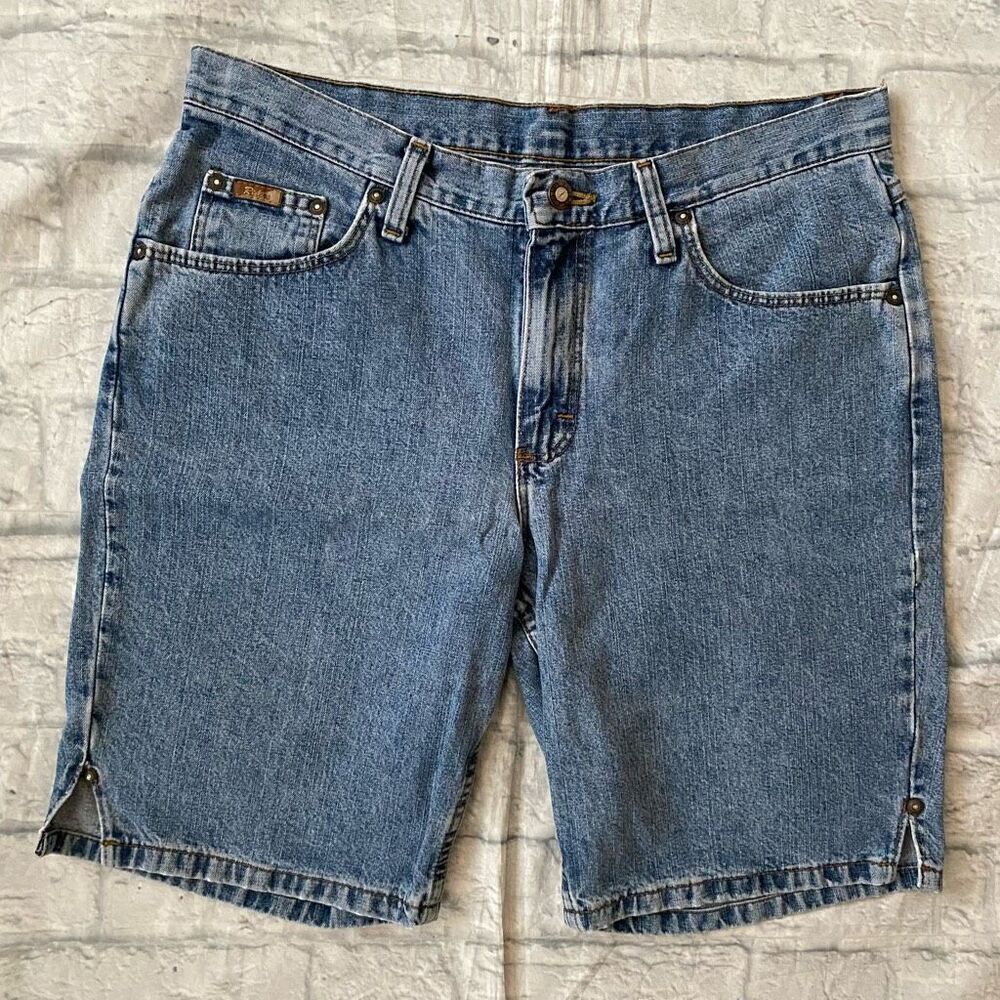 Riders women 12 Bermuda classic blue jean shorts 100% cotton